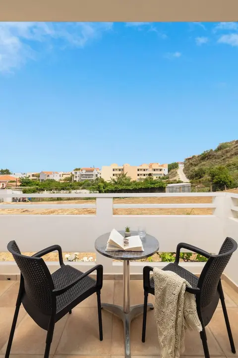 Thelesi Apartments, Room