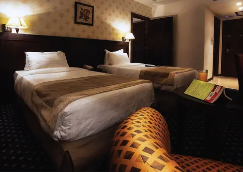 Seven Roses Hotel, Room