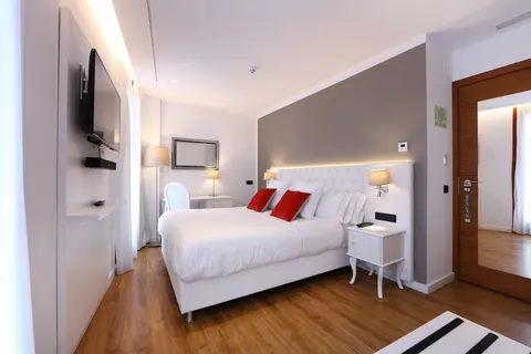 BO Hotel, Room