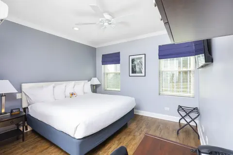 Hotel Chicago West Loop, SureStay Collection by Best Western, Room