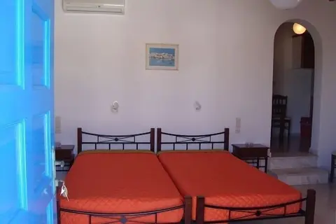 Marina Blue Ornos, Room