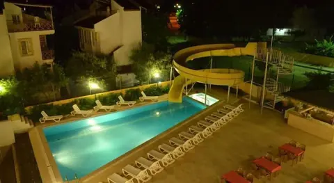 Park Avrupa Hotel, Pool