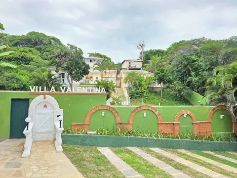 Villa Valentina, Exterior