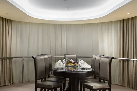 Razana Al Rowdah, Living area