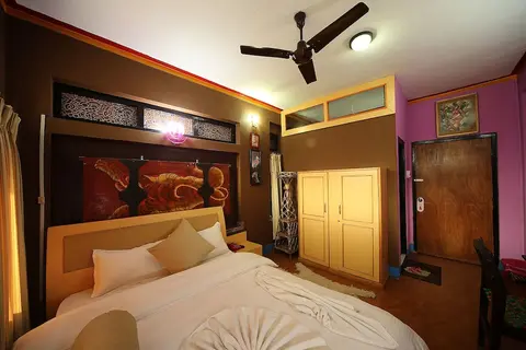 Shangrila Boutique Hotel, 