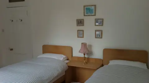 Bonkle House, Room
