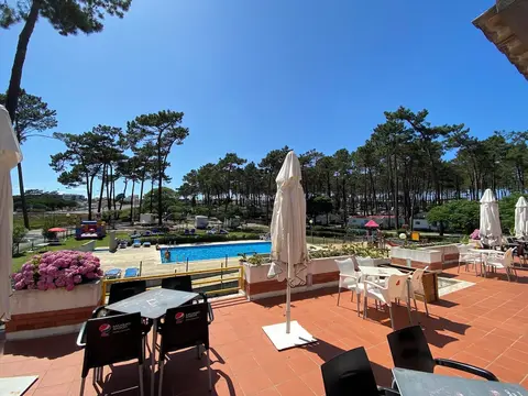 Parque de Campismo Orbitur Valado, Outdoor pool