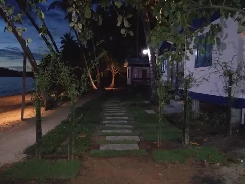 I Talay Beach Bar & Cottage Taling Ngam, Property grounds