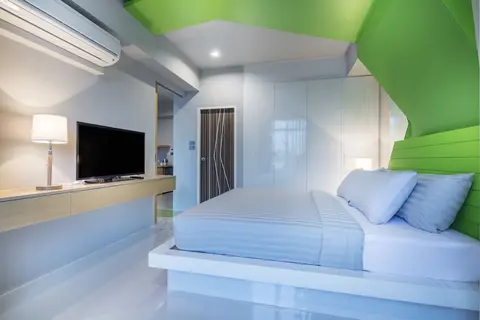 Atelier Suites, Room