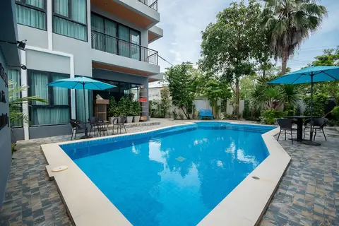 The Lucky Beach Ao Nang, Pool