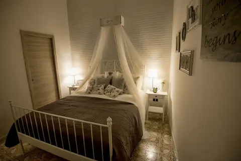 Elegant B&B Il Vicolo storico, Room