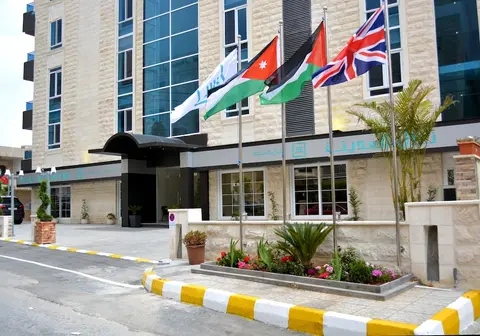 Tilal Almadina Hotel & Suites, Front of property