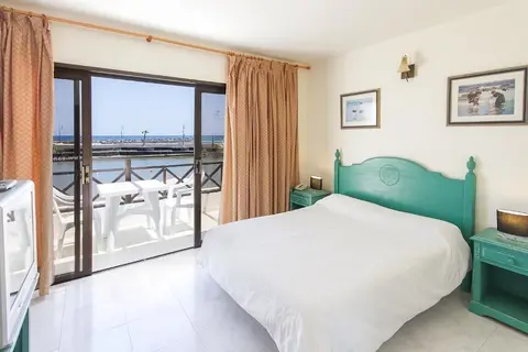 Sands Beach Resort, Room