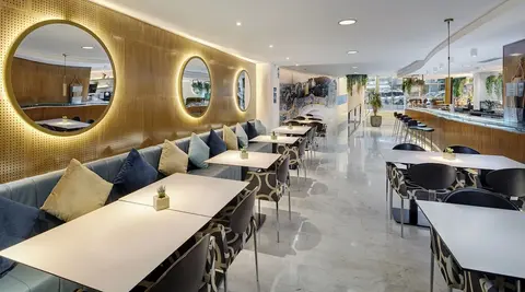 Sercotel Caspe, Coffee shop