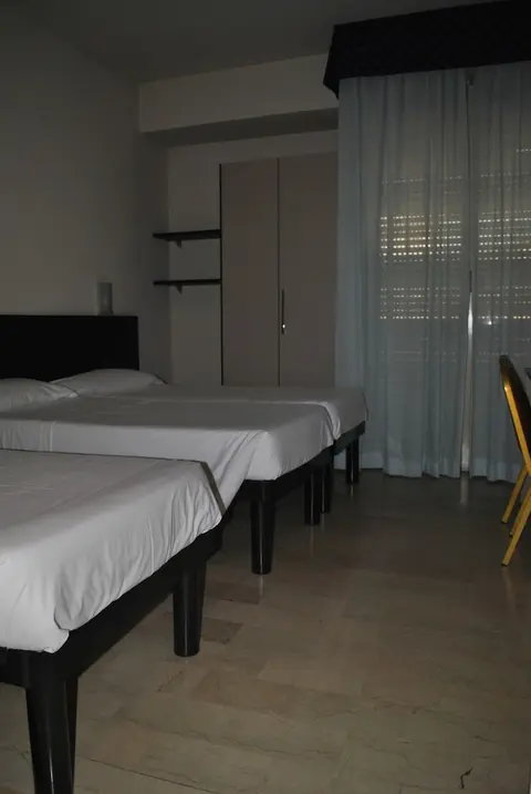 Auto Park Hotel, Room