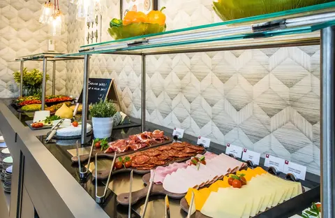 Leonardo Hotel Barcelona Gran Via, Breakfast buffet