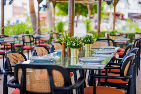Cavo Maris Beach Hotel, Restaurant