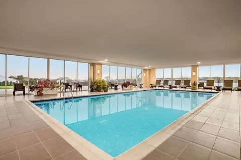 Wyndham Newport Hotel, Pool
