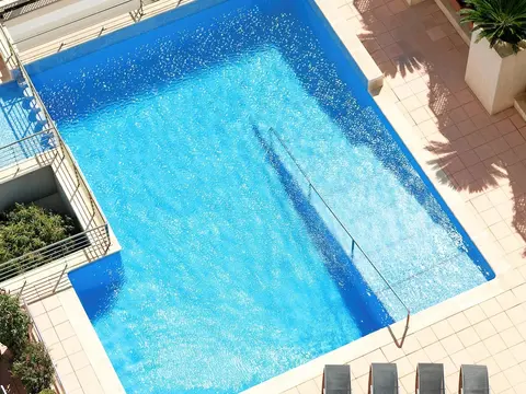 Ibis Styles Barcelona Sant Joan Despi, Pool