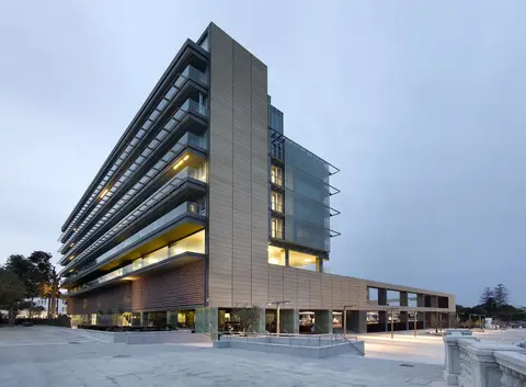 Parador De Cadiz, Front of property - evening/night