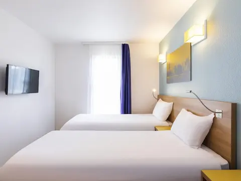 Aparthotel Adagio Access La Défense Place Charras, Room