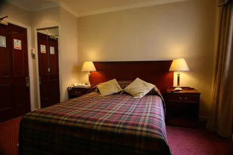 Alexandra Hotel, Room