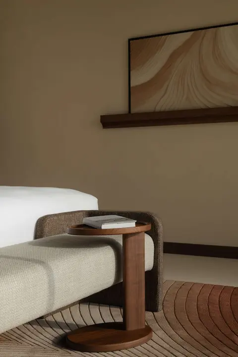 Bab Al Shams, Room