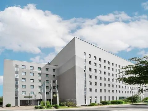 B&B HOTEL Frankfurt-Messe, Exterior