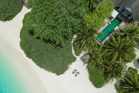 Four Seasons Maldives at Landaa Giraavaru, Room