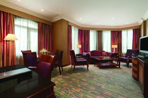 Grand Regency Doha, Trademark Collection by Wyndham, Room