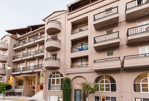 Palatino Hotel, Front of property