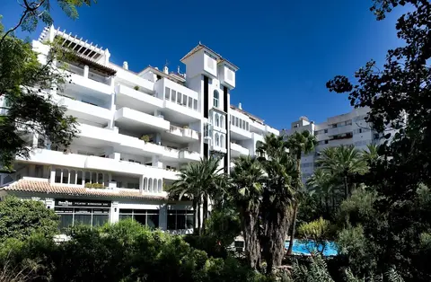 Aparthotel Monarque Sultán, Exterior
