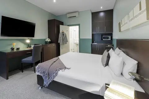 Vulcan Hotel Sydney, Room