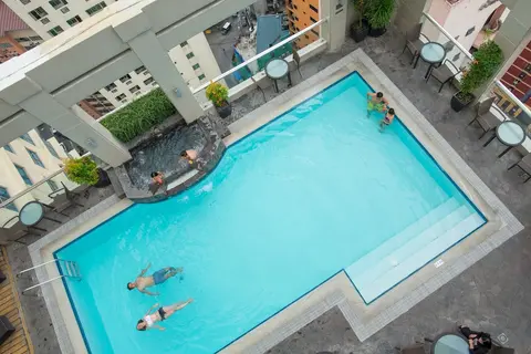 City Garden Hotel Makati, Outdoor pool
