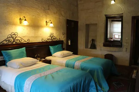 Yusuf Yigitoglu Konagi - Special Class, Room