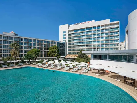 Swissotel Buyuk Efes Izmir, Bar (on property)