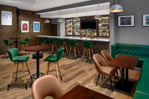 Holiday Inn Express Dubai, Internet City by IHG, Restaurant