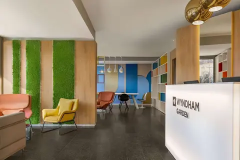 Wyndham Garden Florence, Lobby