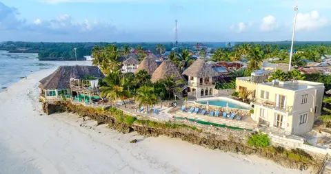 Coral Rocks Hotel & Restaurant, Beach