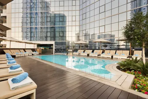 TRYP by Wyndham Dubai, Pool