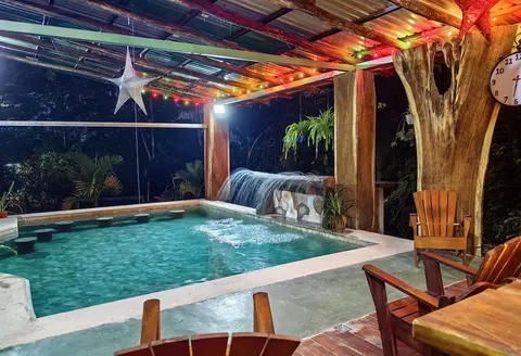 Arenal Xilopalo, Pool