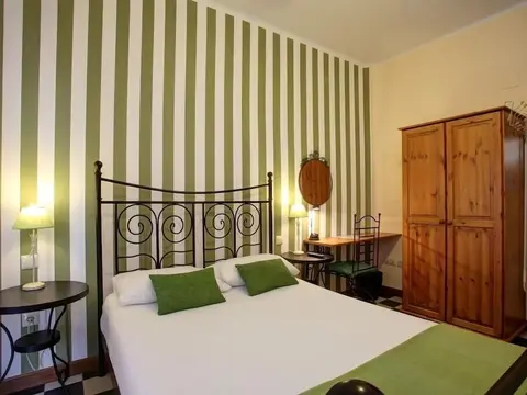 Malaga Lodge Guesthouse, Room