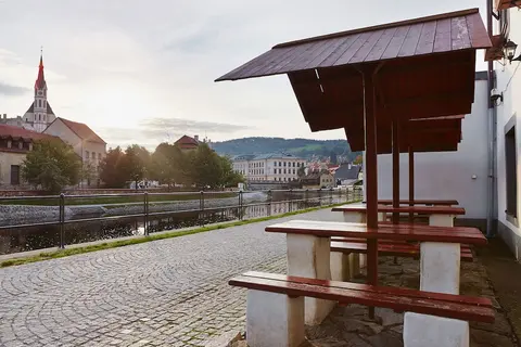 Vltavská pohádka, Exterior
