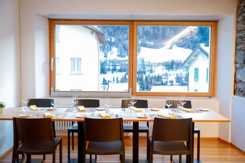 Bed&Bike Tremola San Gottardo, Food court