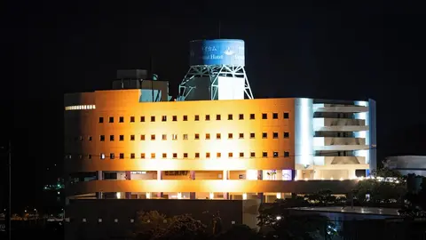 Rycom Crystal Hotel, Exterior