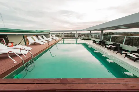 City Falls Iguazú, Rooftop pool