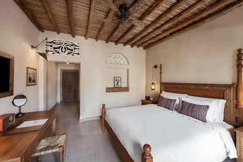 Al Seef Heritage Hotel Dubai, Curio Collection by Hilton, Room