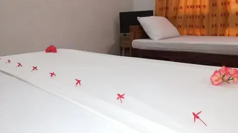 Paradise Guest House, Room