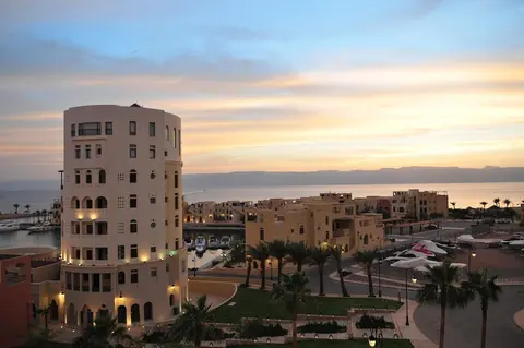 Marina Plaza Hotel, Tala Bay, Exterior