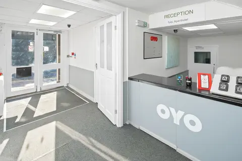 Flexistay Tulsi Aparthotel, Reception